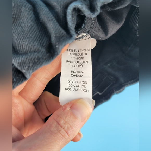 The Childrens Place Boys Size 5 Black Skinny Jeans Adjustable Waist Zip Snap EUC - Picture 10 of 10